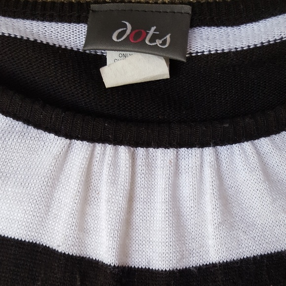 Black and White Striped Light Sweater Blouse - Picture 7 of 7